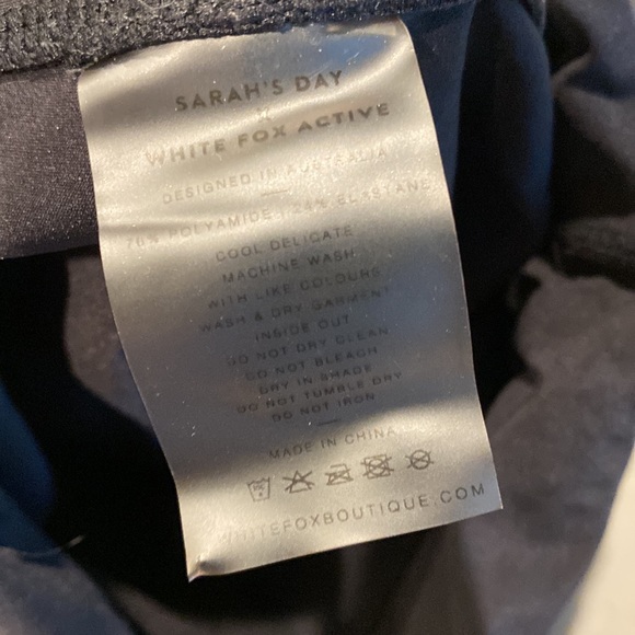 Sarah’s Day x White Fox Active Leggings - Picture 5 of 5